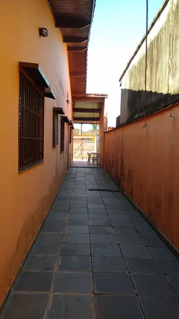 Foto 7 de Casa com 1 quarto à venda, 74m2 em Itanhaem - SP