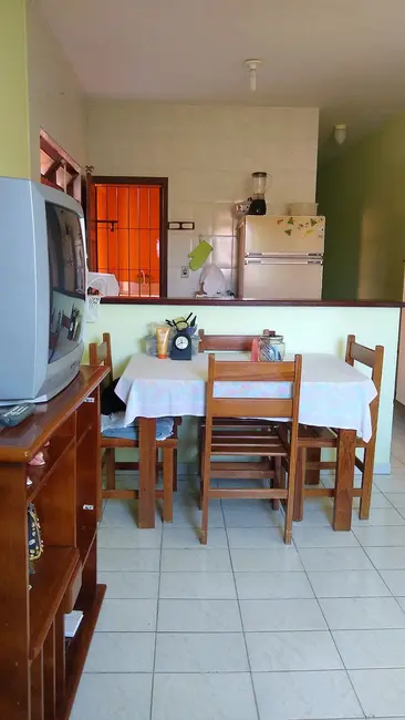 Foto 2 de Casa com 1 quarto à venda, 74m2 em Itanhaem - SP