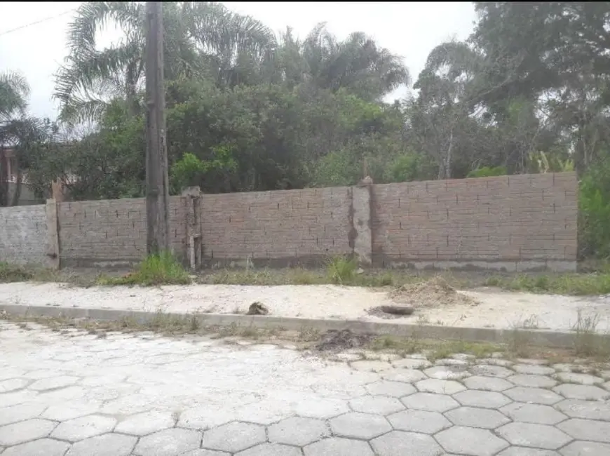 Foto 1 de Terreno / Lote à venda, 250m2 em Itanhaem - SP