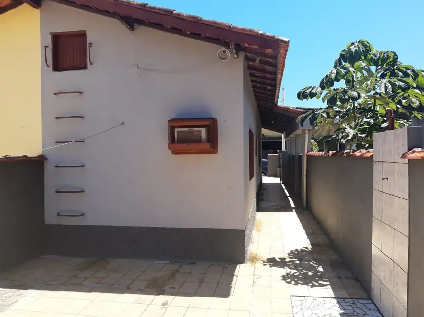 Foto 9 de Casa com 1 quarto à venda, 69m2 em Itanhaem - SP