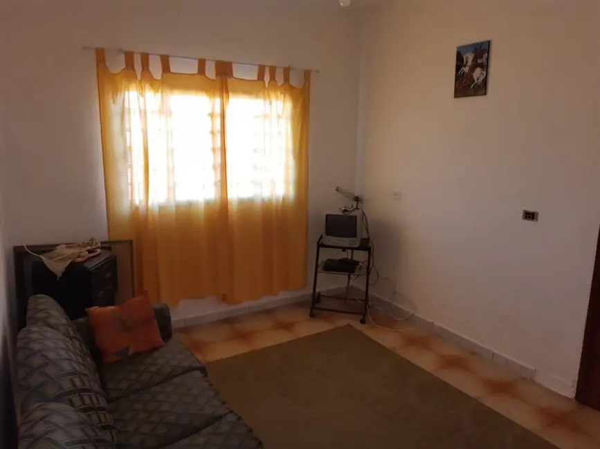 Foto 4 de Casa com 1 quarto à venda, 69m2 em Itanhaem - SP