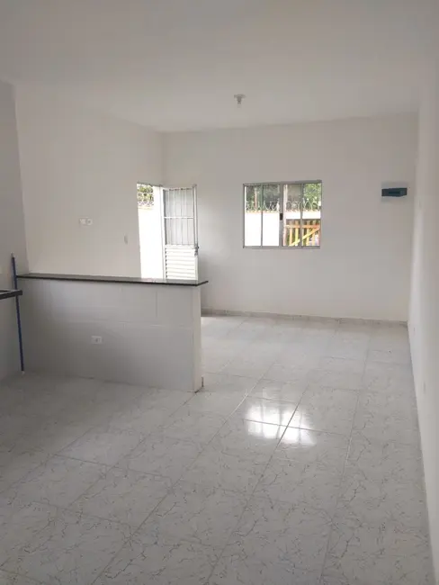 Foto 4 de Casa com 2 quartos à venda, 60m2 em Itanhaem - SP