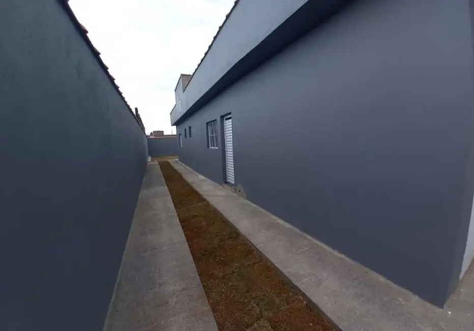 Foto 8 de Casa com 2 quartos à venda, 52m2 em Itanhaem - SP