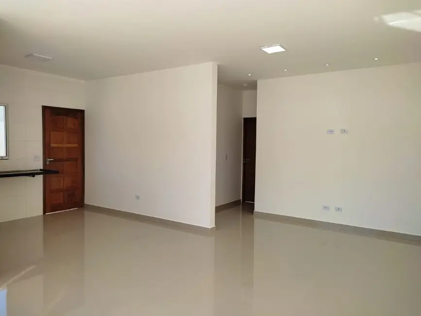 Foto 3 de Casa com 2 quartos à venda, 72m2 em Itanhaem - SP