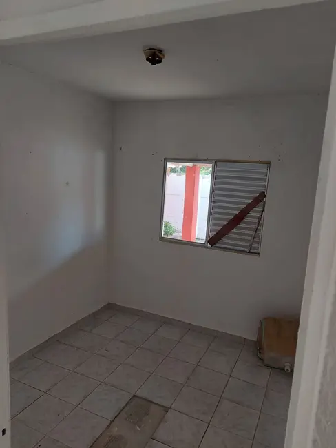 Foto 4 de Casa com 2 quartos à venda, 44m2 em Peruibe - SP