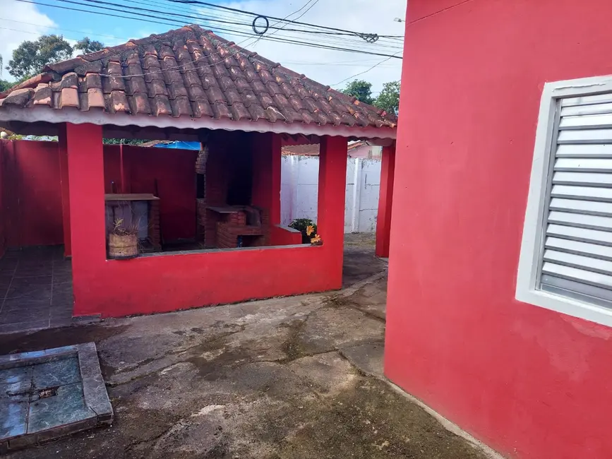 Foto 2 de Casa com 2 quartos à venda, 44m2 em Peruibe - SP