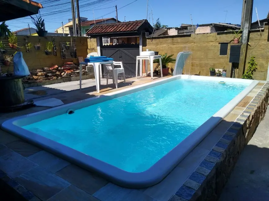 Foto 1 de Casa com 3 quartos à venda, 131m2 em Itanhaem - SP