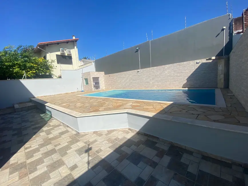 Foto 9 de Casa com 2 quartos à venda, 116m2 em Itanhaem - SP