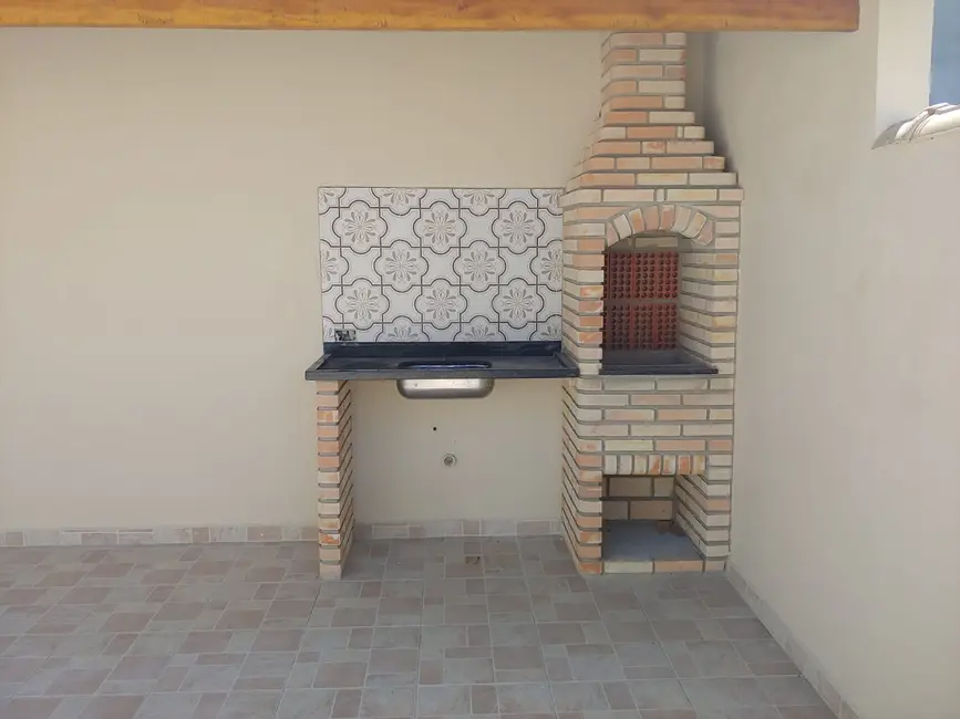 Casa com 1 quarto à venda, 76m2 em Itanhaem - SP - imagem 4 Foto 4 de Casa com 1 quarto à venda, 76m2 em Itanhaem - SP