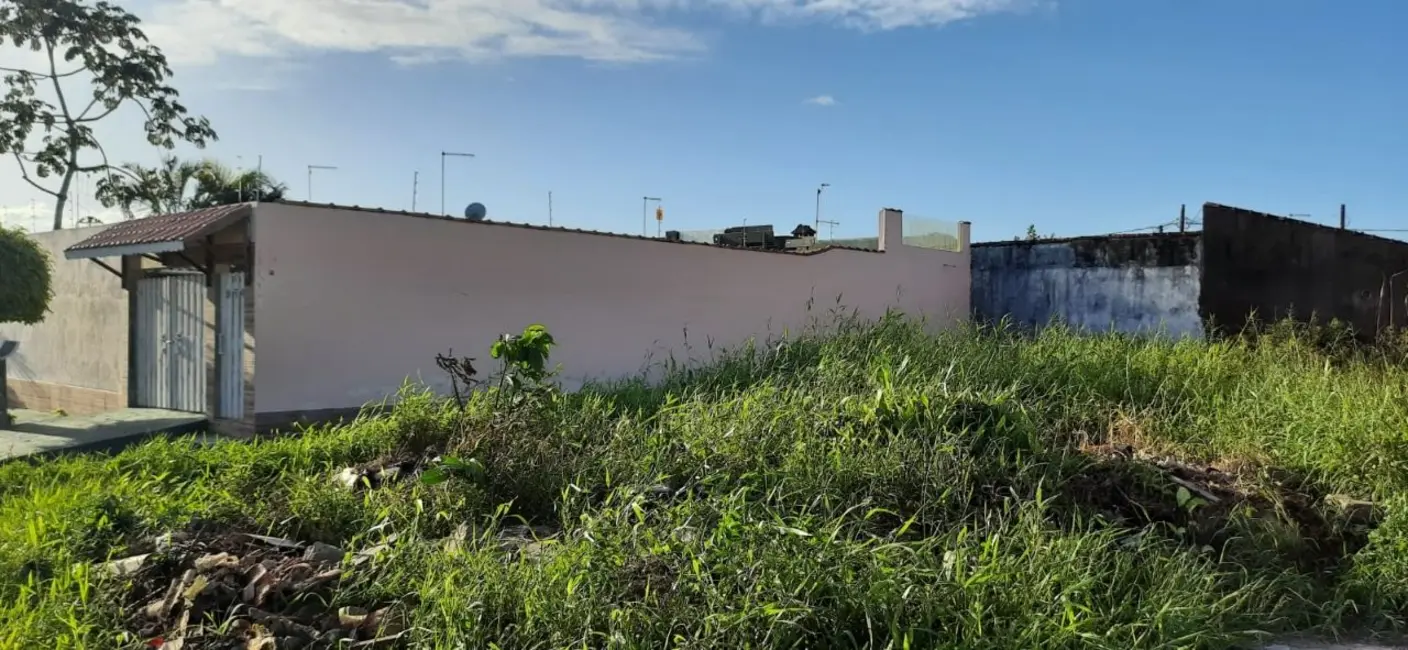 Foto 1 de Terreno / Lote à venda, 250m2 em Itanhaem - SP