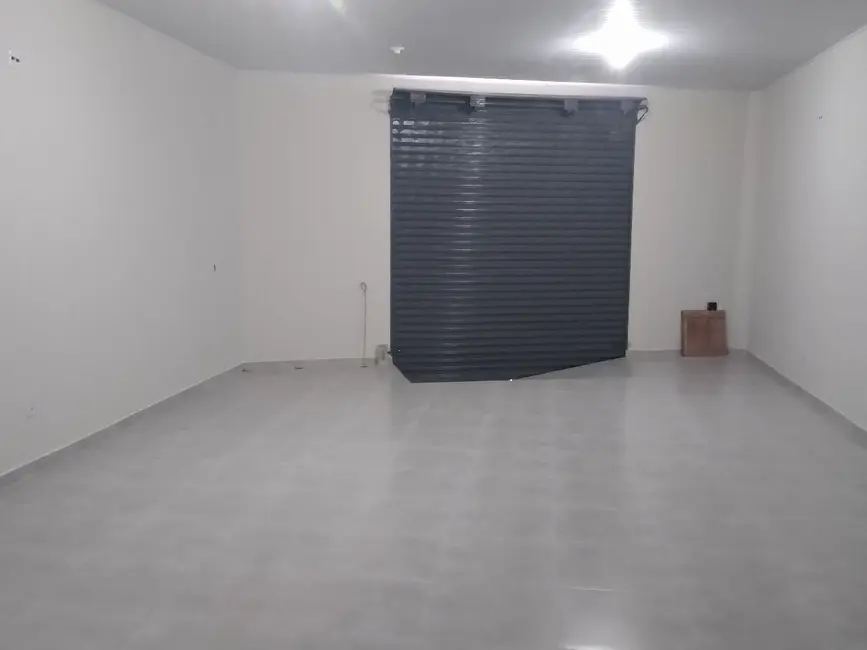Sala Comercial à venda, 60m2 em Itanhaem - SP - imagem 3 Foto 3 de Sala Comercial à venda, 60m2 em Itanhaem - SP