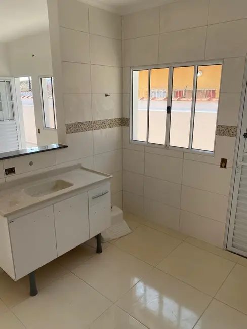 Foto 4 de Casa com 2 quartos à venda, 55m2 em Itanhaem - SP