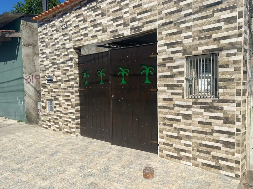 Foto 1 de Casa com 2 quartos à venda, 45m2 em Itanhaem - SP