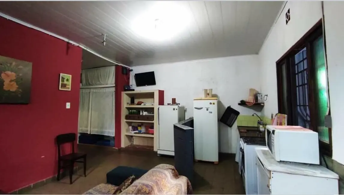 Foto 8 de Casa com 2 quartos à venda, 109m2 em Itanhaem - SP