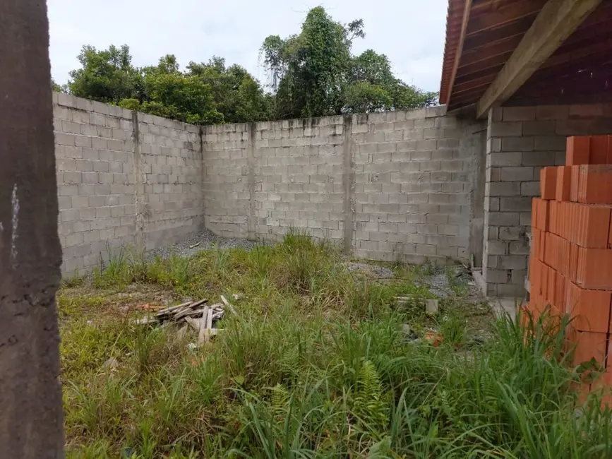 Foto 3 de Casa com 1 quarto à venda, 60m2 em Itanhaem - SP