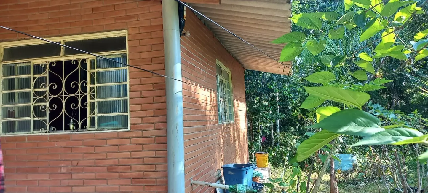 Foto 2 de Casa com 1 quarto à venda, 50m2 em Itanhaem - SP