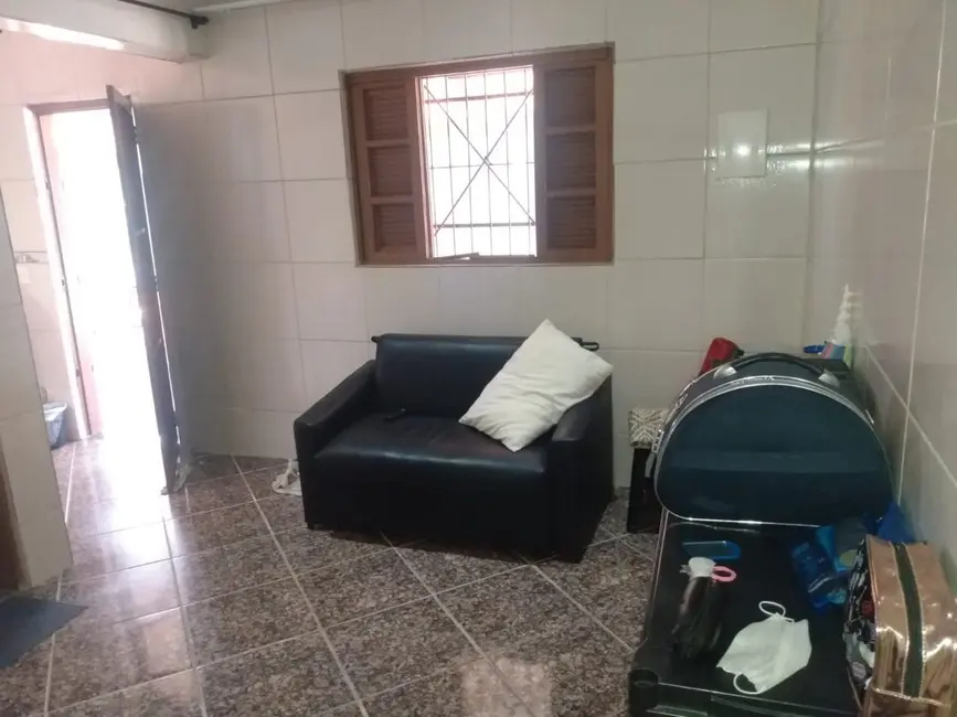 Foto 3 de Casa com 2 quartos à venda, 140m2 em Itanhaem - SP