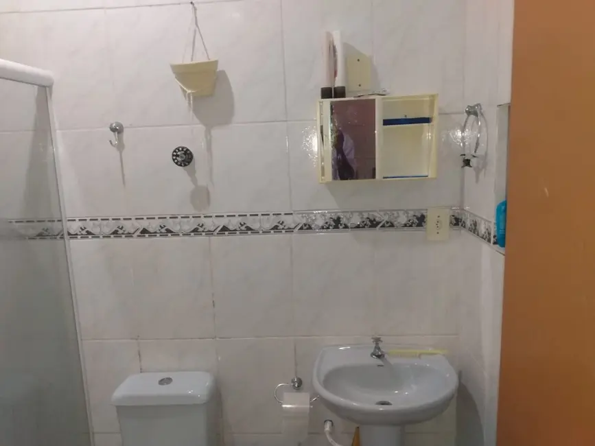 Foto 7 de Casa com 2 quartos à venda, 140m2 em Itanhaem - SP