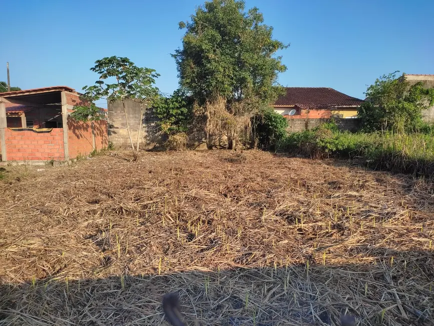 Foto 3 de Terreno / Lote à venda, 300m2 em Itanhaem - SP
