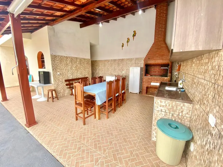 Foto 7 de Casa com 3 quartos à venda, 223m2 em Itanhaem - SP