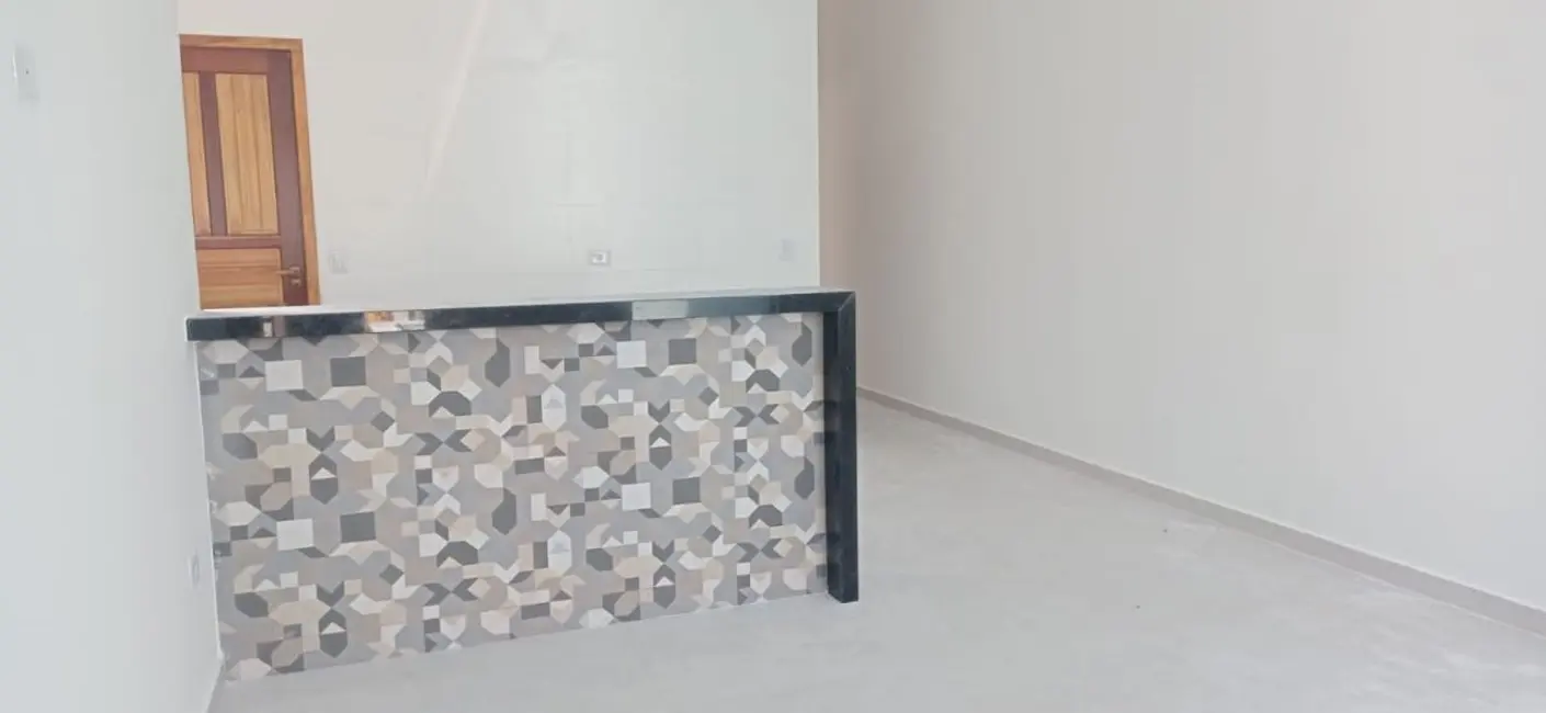 Foto 8 de Casa com 2 quartos à venda, 70m2 em Itanhaem - SP