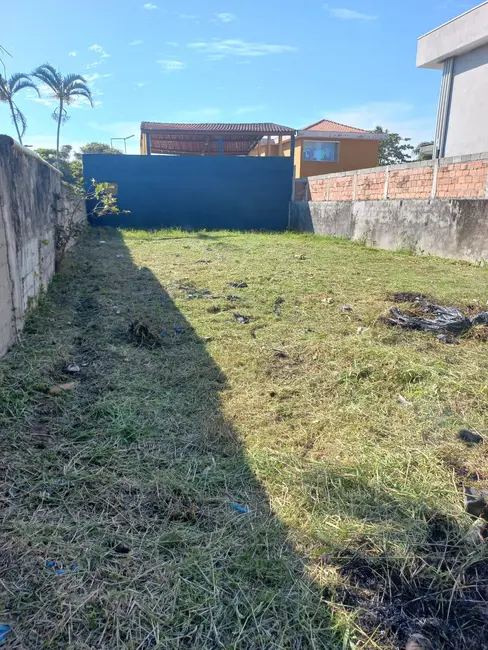 Foto 3 de Terreno / Lote à venda, 383m2 em Itanhaem - SP