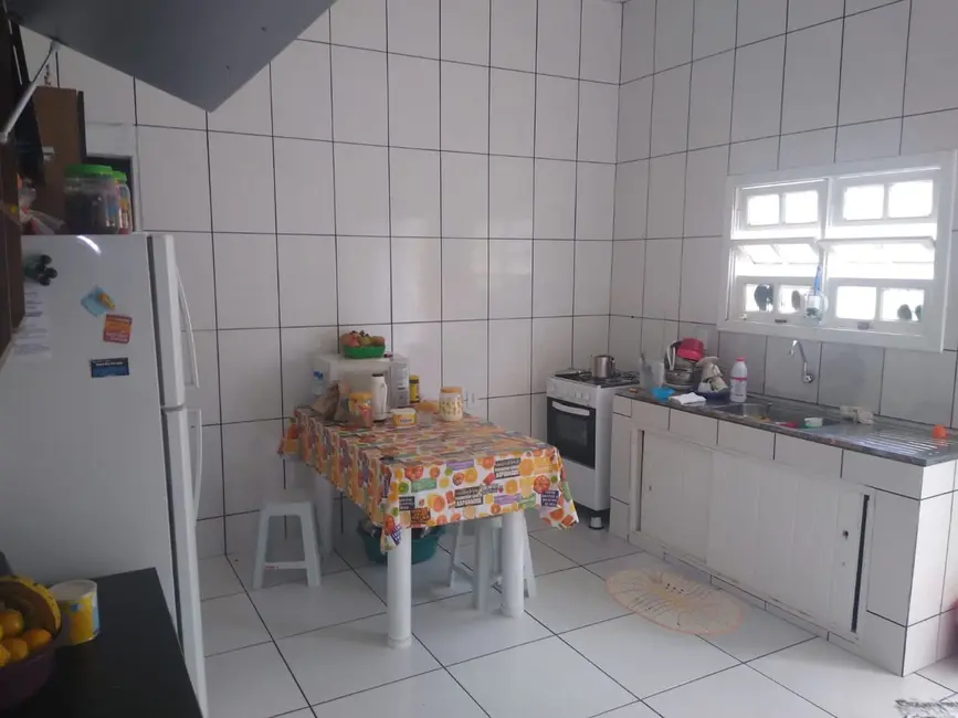 Casa com 4 quartos à venda, 125m2 em Itanhaem - SP - imagem 6 Foto 6 de Casa com 4 quartos à venda, 125m2 em Itanhaem - SP
