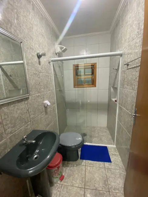 Foto 9 de Casa com 3 quartos à venda, 289m2 em Itanhaem - SP