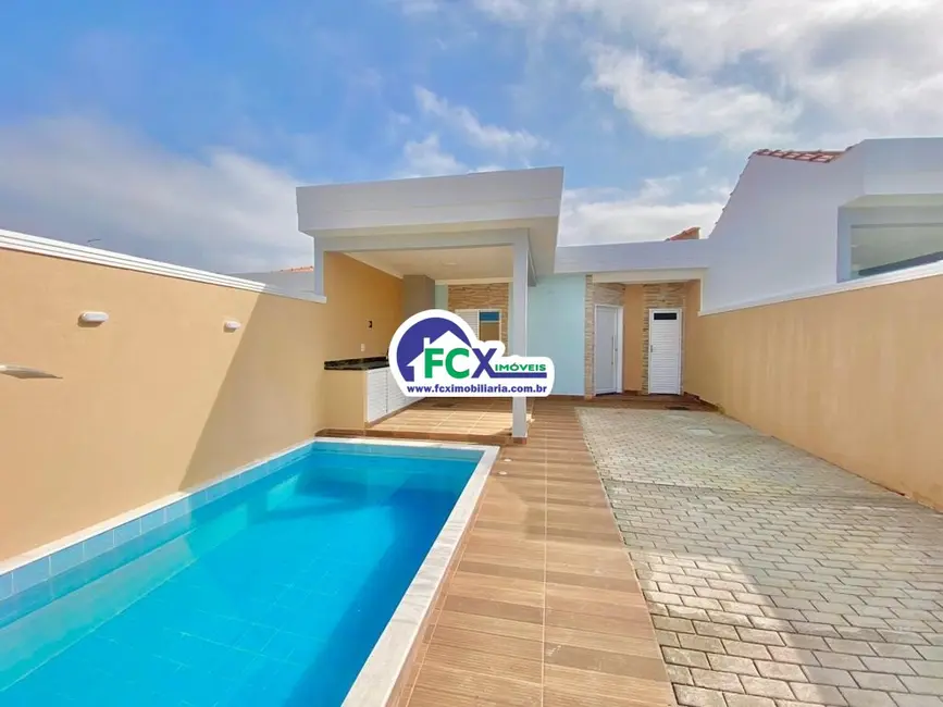 Foto 1 de Casa com 3 quartos à venda, 93m2 em Itanhaem - SP