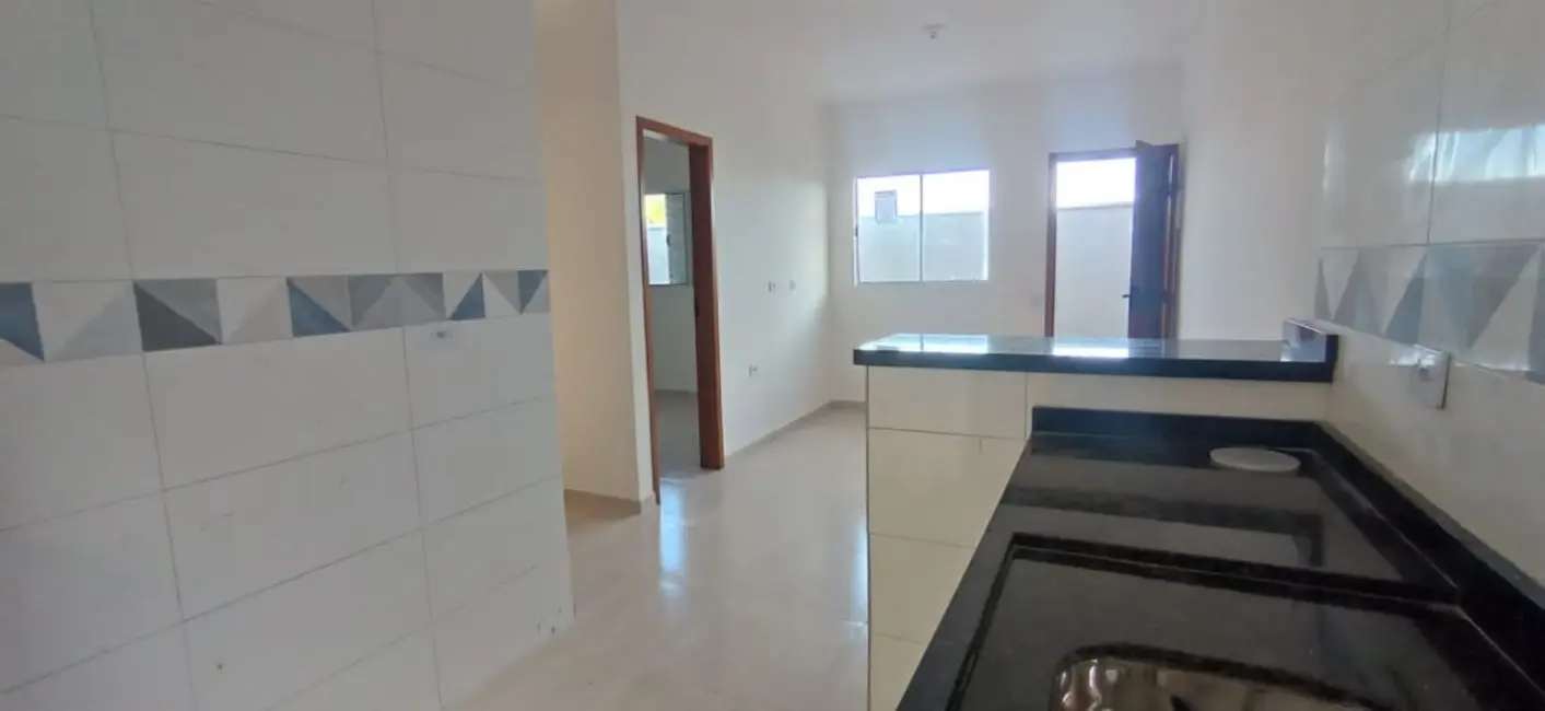 Foto 3 de Casa com 2 quartos à venda, 60m2 em Itanhaem - SP