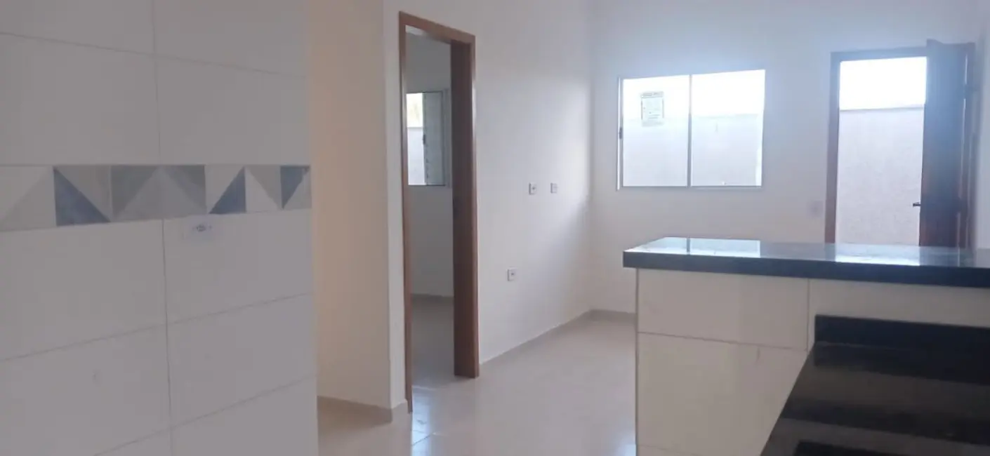 Foto 4 de Casa com 2 quartos à venda, 60m2 em Itanhaem - SP