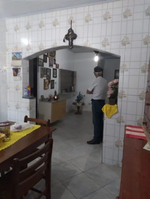 Casa com 3 quartos à venda, 89m2 em Peruibe - SP - imagem 4 Foto 4 de Casa com 3 quartos à venda, 89m2 em Peruibe - SP