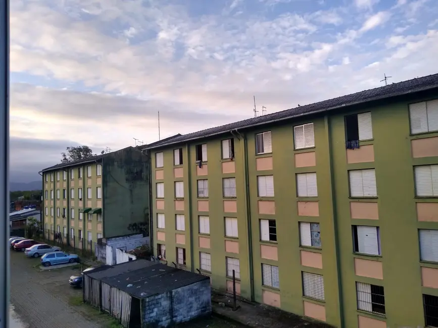 Foto 1 de Apartamento com 2 quartos à venda, 51m2 em Itanhaem - SP