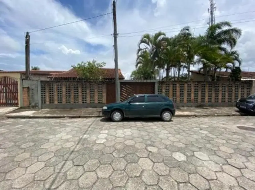 Foto 3 de Casa com 4 quartos à venda, 145m2 em Itanhaem - SP