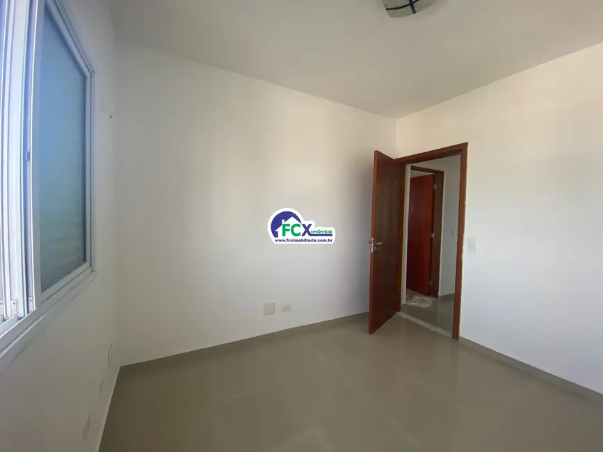 Apartamento com 3 quartos à venda, 70m2 em Centro, Itanhaem - SP - imagem 3 Foto 3 de Apartamento com 3 quartos à venda, 70m2 em Centro, Itanhaem - SP