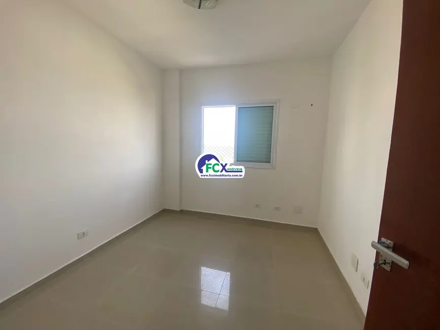 Apartamento com 3 quartos à venda, 70m2 em Centro, Itanhaem - SP - imagem 6 Foto 6 de Apartamento com 3 quartos à venda, 70m2 em Centro, Itanhaem - SP