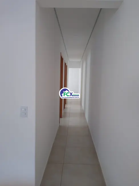 Foto 6 de Casa com 2 quartos à venda, 86m2 em Itanhaem - SP