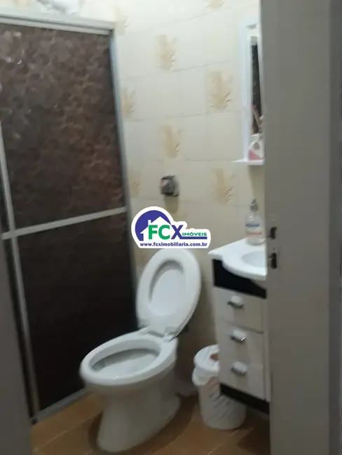 Foto 6 de Casa com 2 quartos à venda, 68m2 em Itanhaem - SP