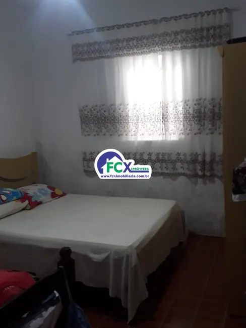 Foto 3 de Casa com 2 quartos à venda, 68m2 em Itanhaem - SP