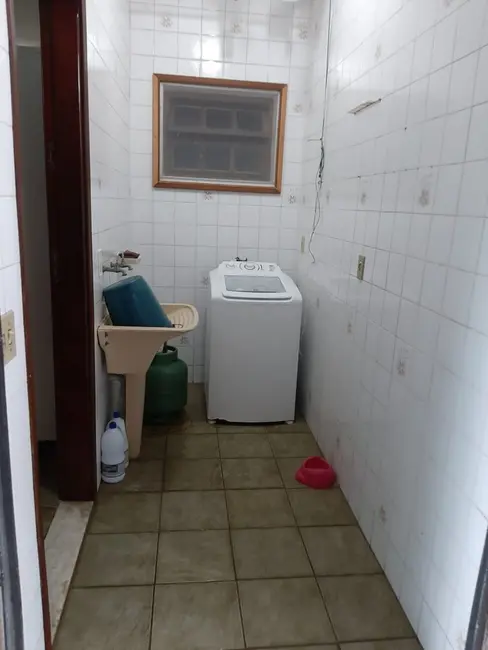 Foto 3 de Casa com 3 quartos à venda, 177m2 em Itanhaem - SP
