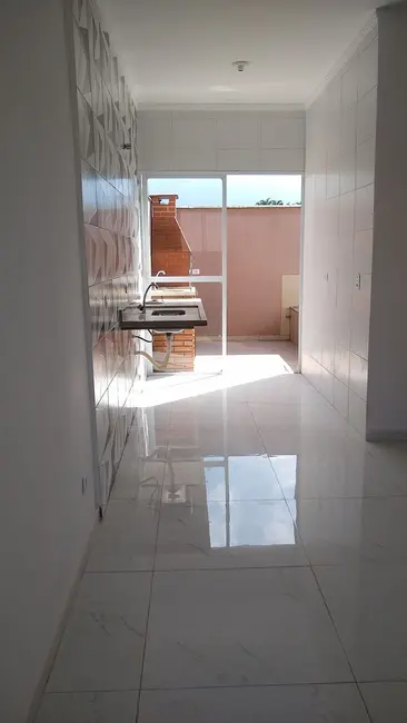 Casa de Condomínio com 2 quartos à venda, 42m2 em Itanhaem - SP - imagem 9 Foto 9 de Casa de Condomínio com 2 quartos à venda, 42m2 em Itanhaem - SP