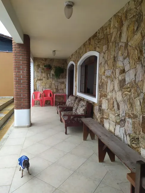 Foto 7 de Casa com 3 quartos à venda, 183m2 em Itanhaem - SP