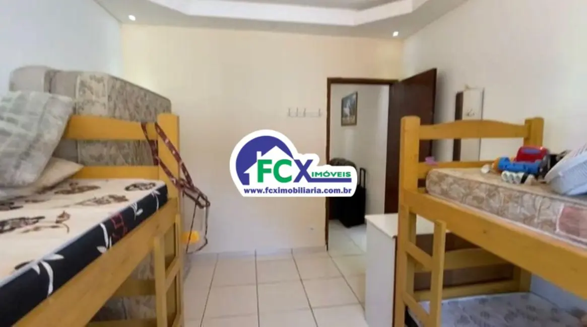 Foto 3 de Casa com 1 quarto à venda, 80m2 em Itanhaem - SP