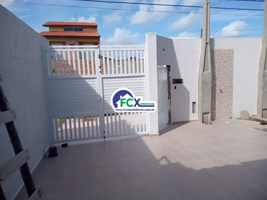Casa com 2 quartos à venda, 101m2 em Itanhaem - SP - imagem 2 Foto 2 de Casa com 2 quartos à venda, 101m2 em Itanhaem - SP