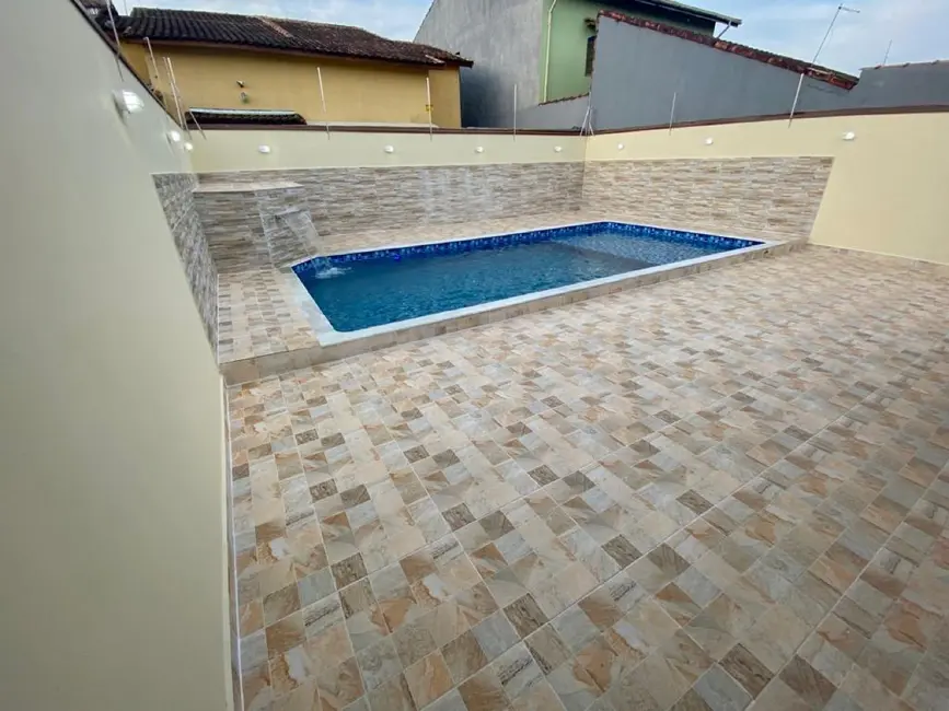 Foto 8 de Casa com 3 quartos à venda, 122m2 em Itanhaem - SP