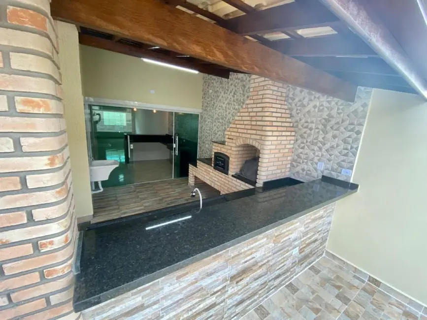Foto 7 de Casa com 3 quartos à venda, 122m2 em Itanhaem - SP