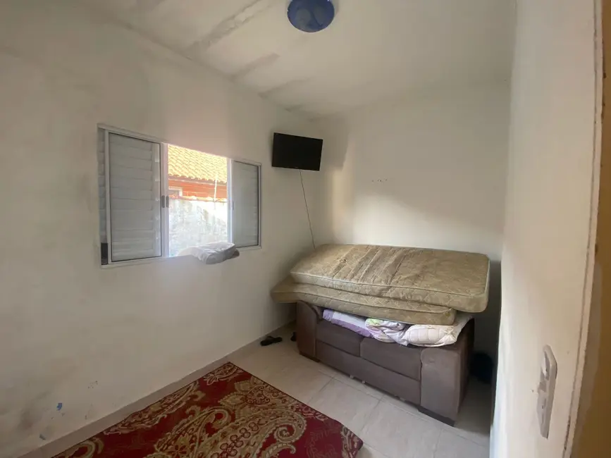 Foto 7 de Casa com 2 quartos à venda, 69m2 em Itanhaem - SP
