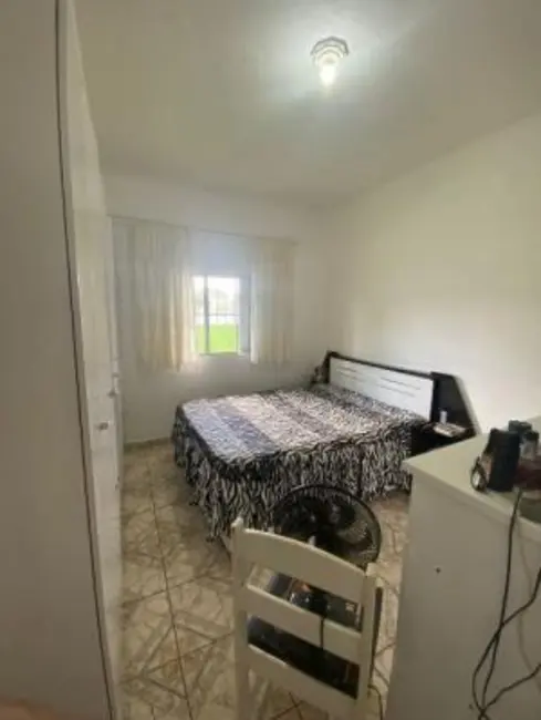 Foto 3 de Casa com 2 quartos à venda, 68m2 em Itanhaem - SP