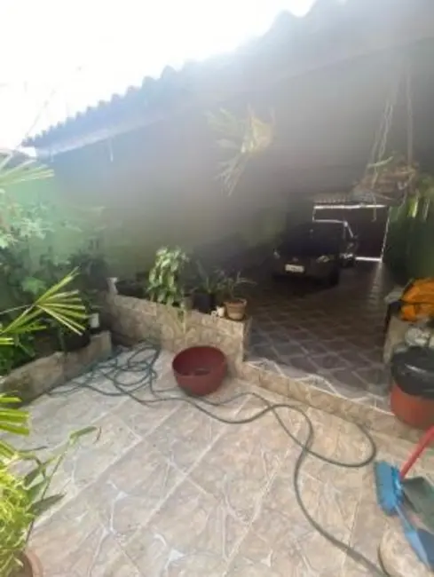 Foto 4 de Casa com 2 quartos à venda, 68m2 em Itanhaem - SP