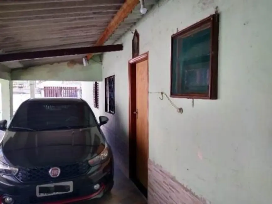 Foto 2 de Casa com 4 quartos à venda, 61m2 em Itanhaem - SP